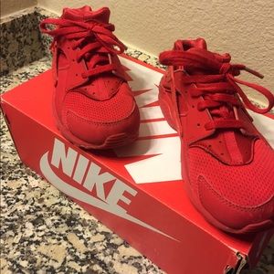 Nike Huaraches  1Youth  (Red)